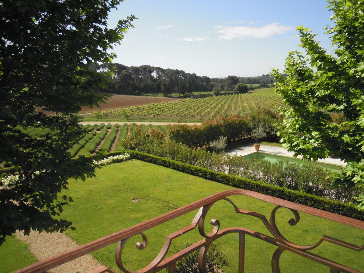 Chambre D'Hotes Chateau Gigognan Sorgues Exterior photo